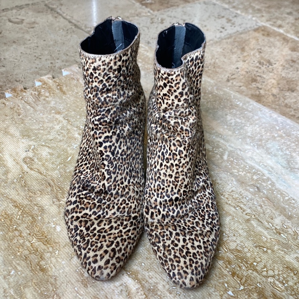 Pre loved Dolce vita leopard print booties